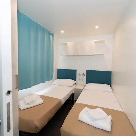 The Garda Village 4*