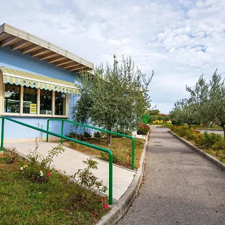 The Garda Village База відпочинку