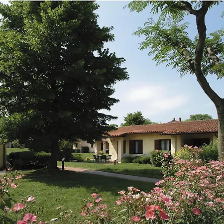 The Garda Village 4*