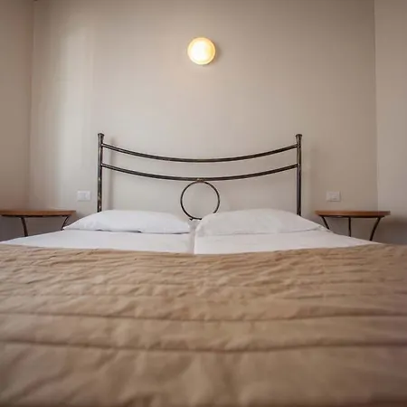 База відпочинку The Garda Village 4*