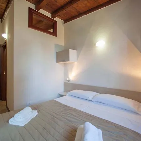 База відпочинку The Garda Village 4*