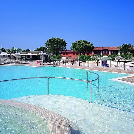 The Garda Village База відпочинку 4*